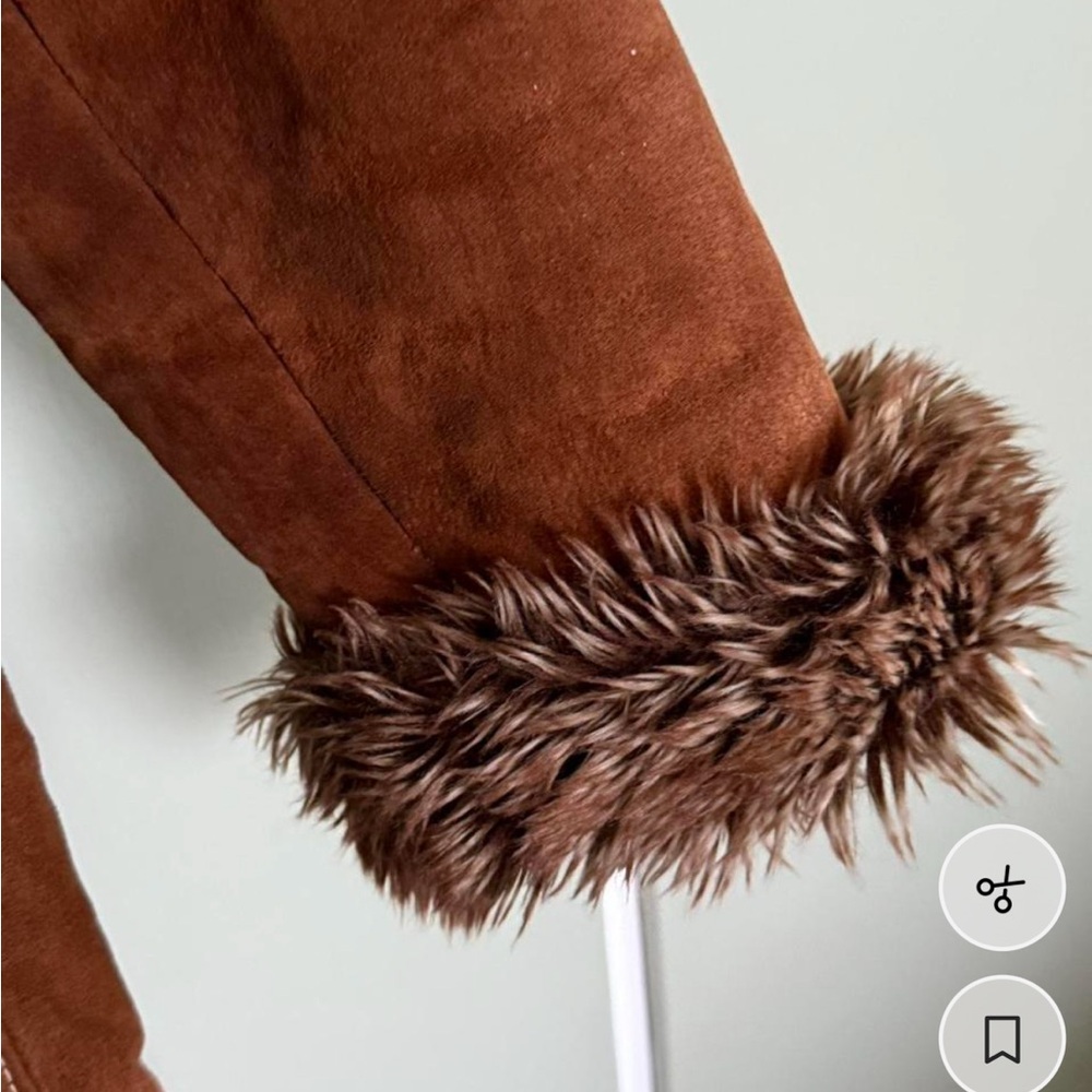 Wilsons Leather Brown Teddy Jacket with Faux Fur Trim - Picture 4 of 7